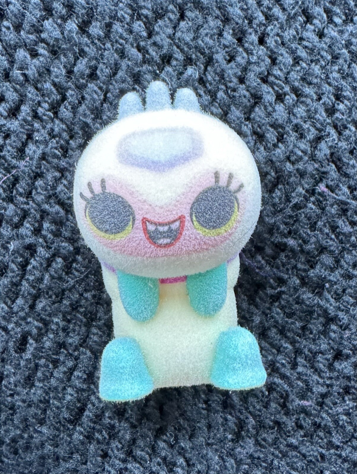 Trolls Mineez Fuzzy Rhonda Dreamworks Band Together Series 1 Figure