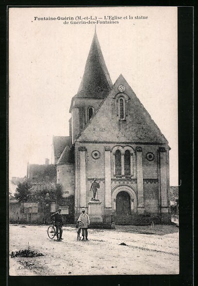 Old postcard Fontaine-Guérin, the church and the statue of Guérin-des-Fontaines 