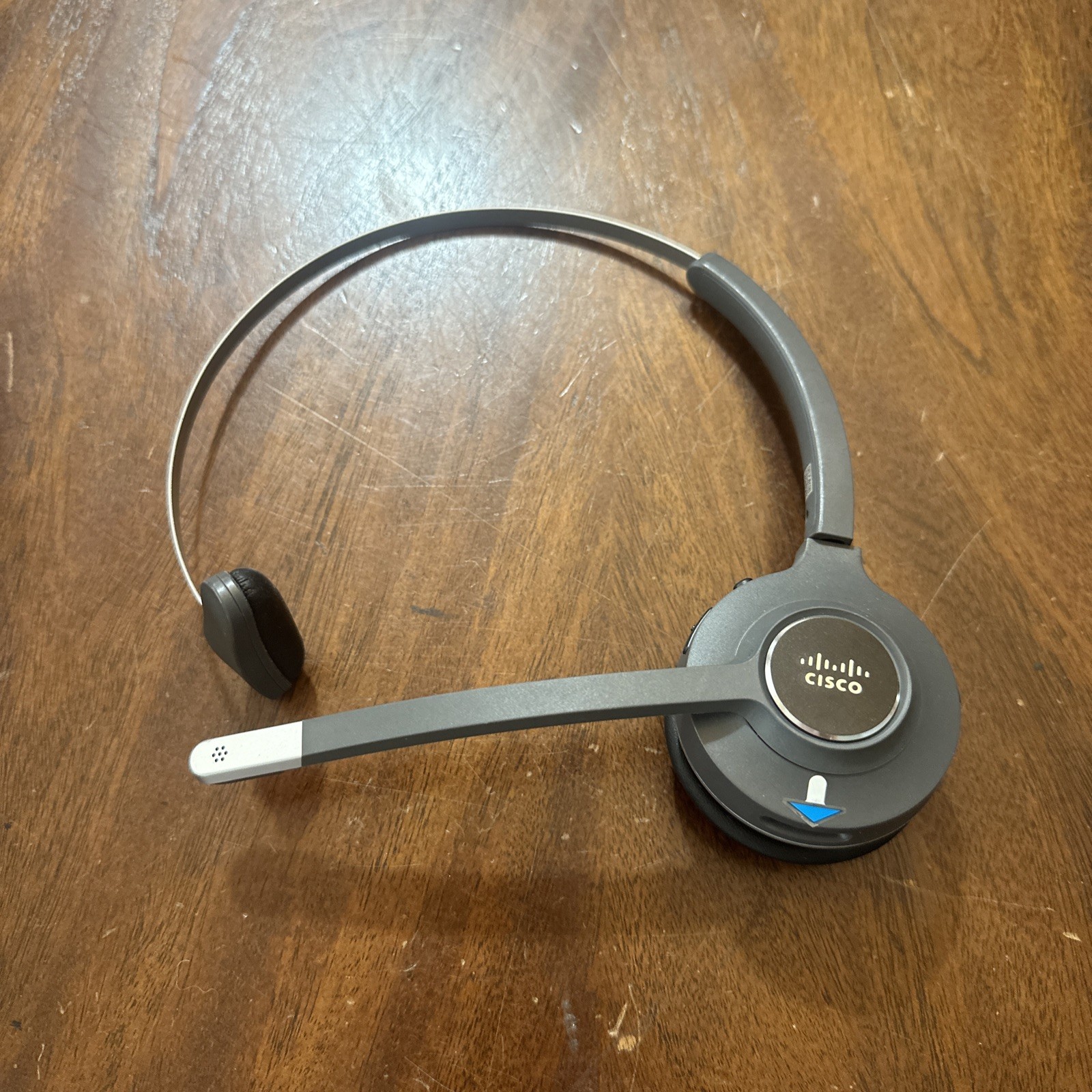 Cisco 561 CP-HS-WL-561-S-US Wireless DECT Headset only,  No Base, 