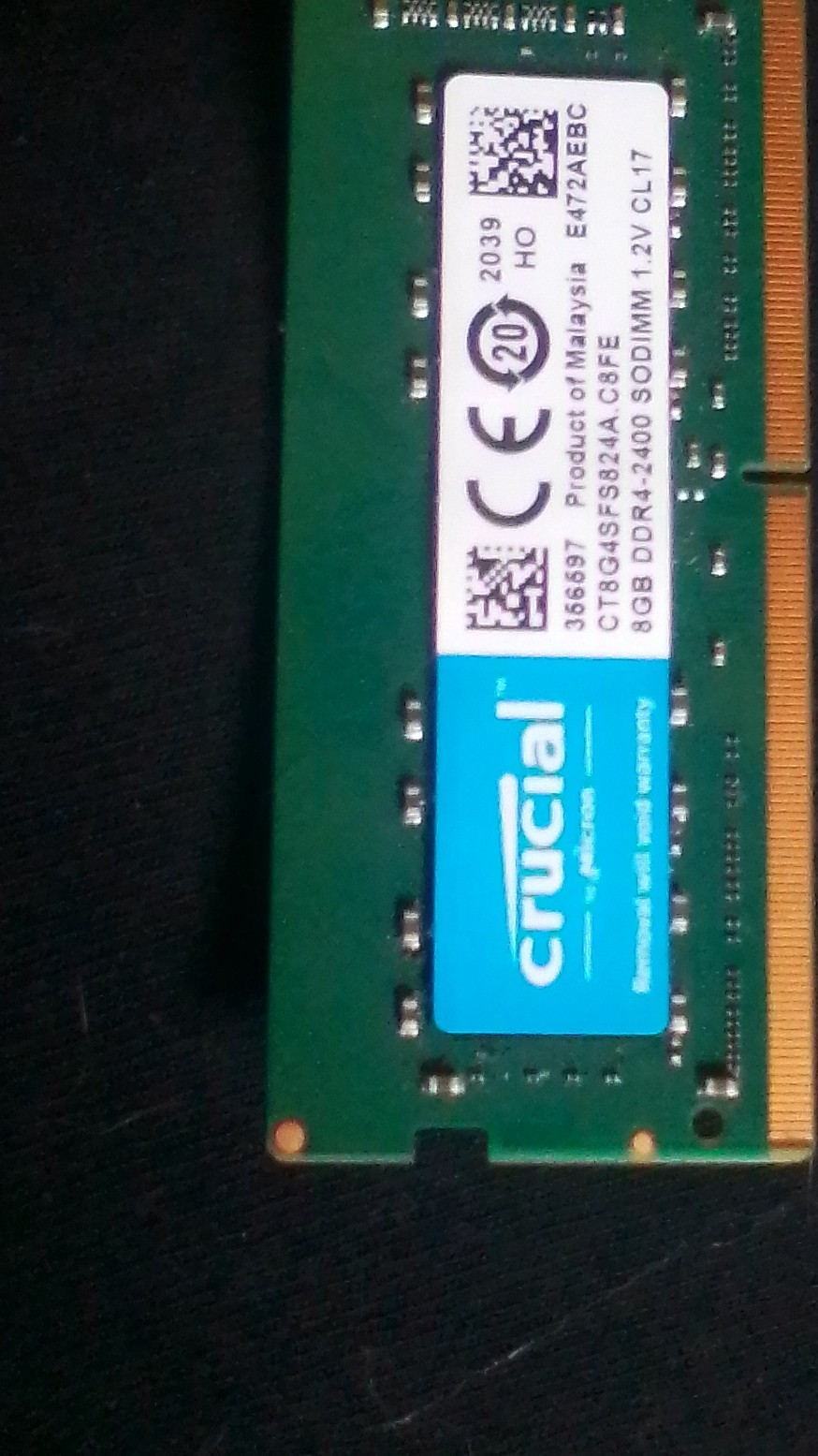 Crucial 8GB DDR4-2400 SO-DIMM 260-Pin RAM CT8G4SFS824A-C8FE Single Module
