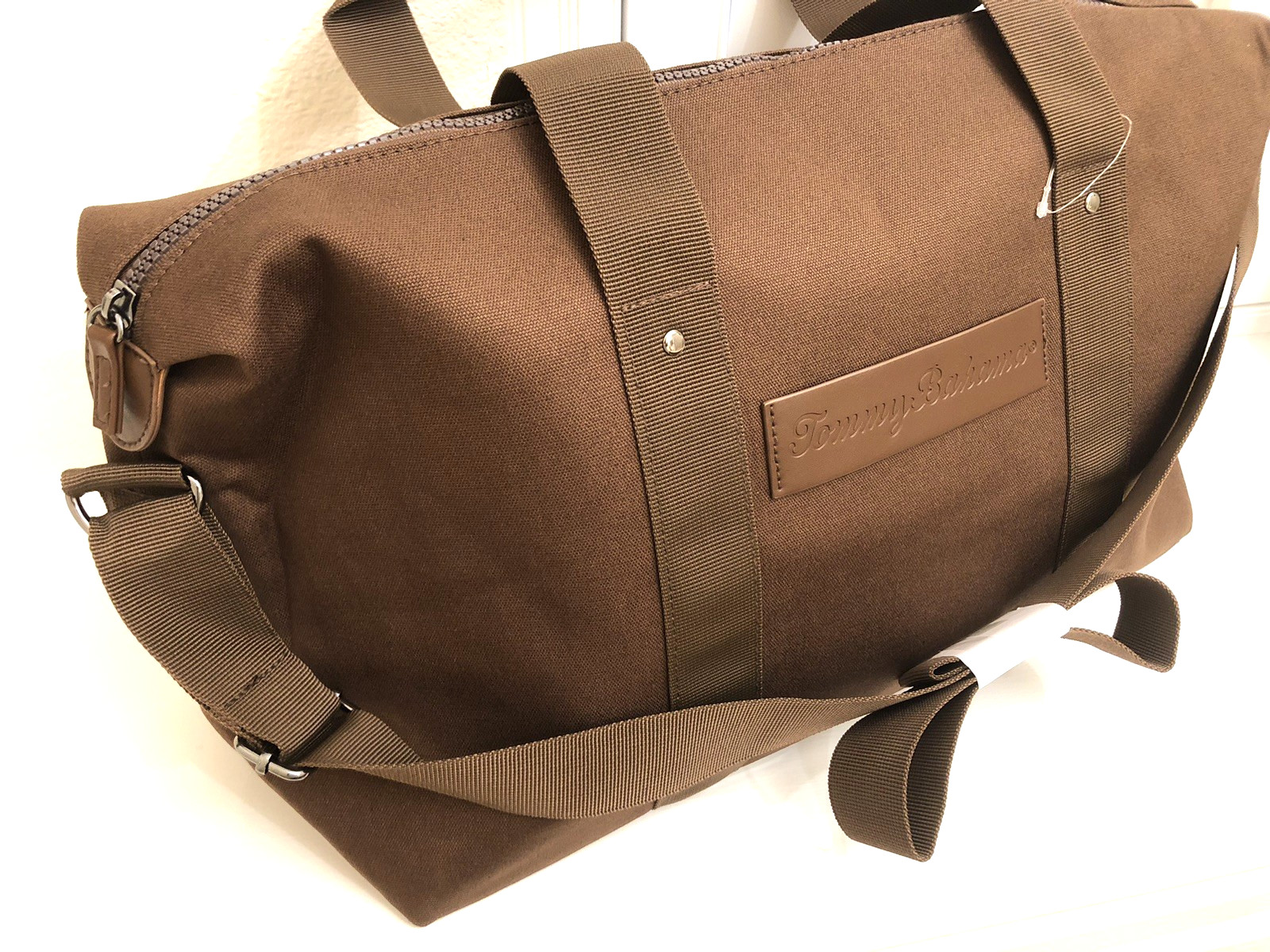 Brand New Tommy Bahama Weekender 2025 Brown Duffle Bag