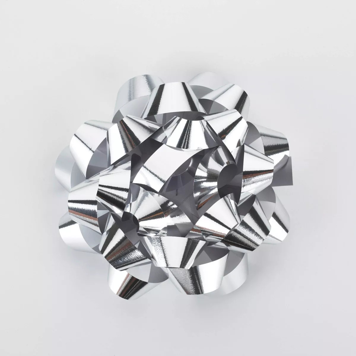 Bows and Sparkles 6" Large Metallic Gift Bow Silver