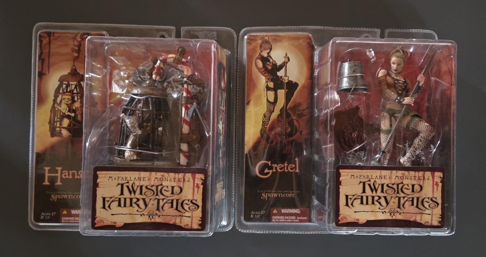 Mcfarlane Twisted Fairy Tales - Hansel and Gretal Set