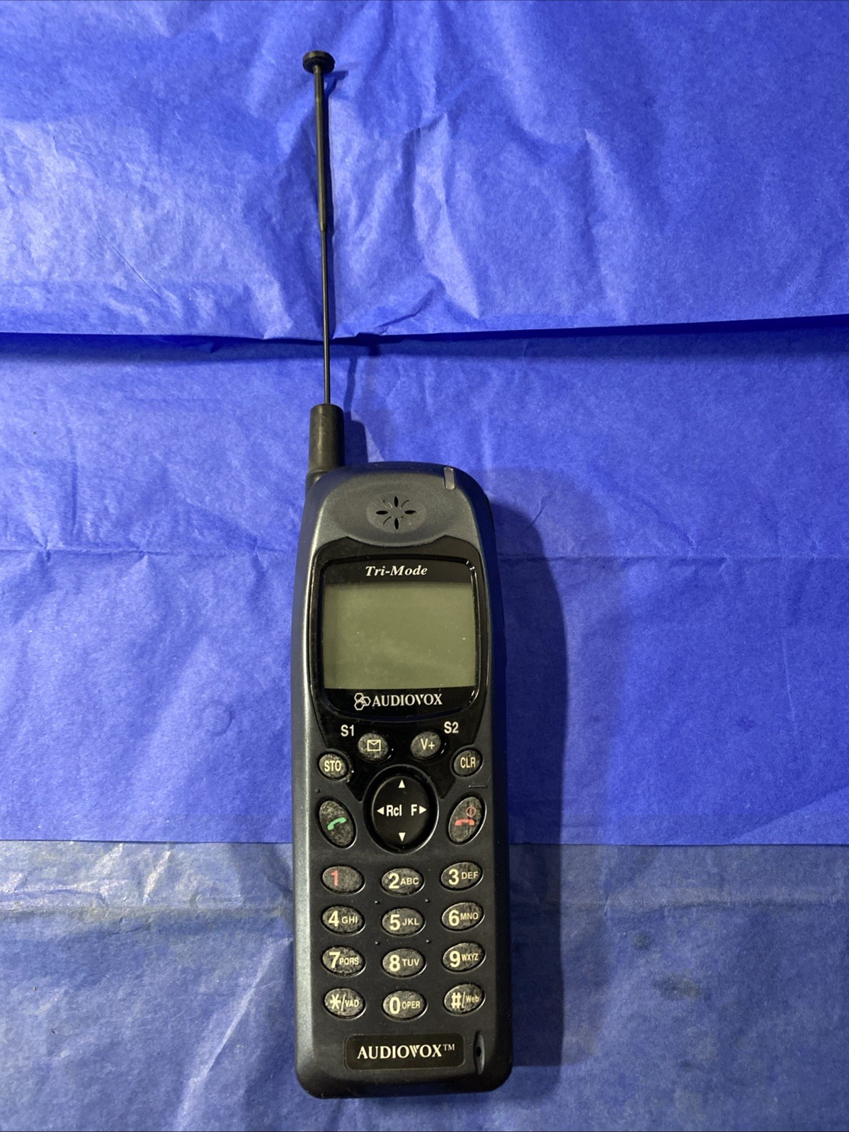 Vintage Tri-mode Audiovox Phone