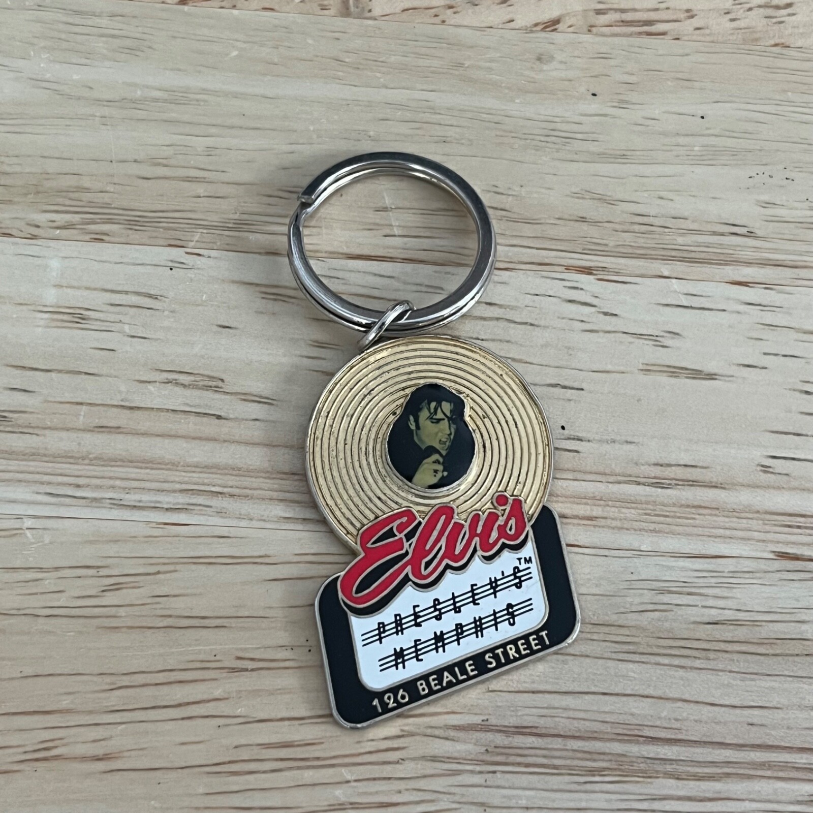 Vintage Elvis Souvenir Metal Keychain Key Chain FOB Memphis Tennessee