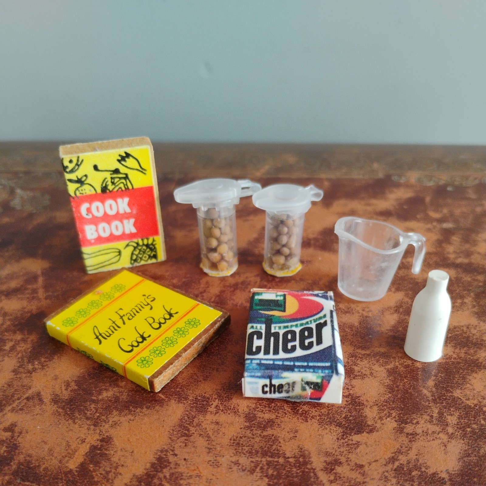 Dolls House Tiny Kitchen Groceries Miniature Food Packaging Cook Book Bottle Jug