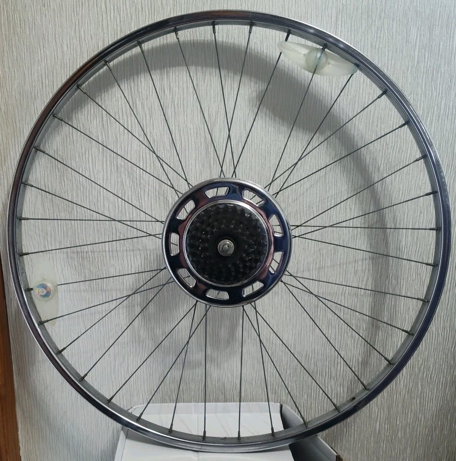 27" BICYCLE WHEEL WILL FIT SCHWINN STINGRAY KRATE & OTHERS 5 SPEED Pre- Owned 