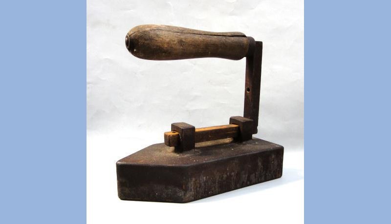  antique victorian 5-Sided TAILOR SAD IRON Removable Handle primitive americana