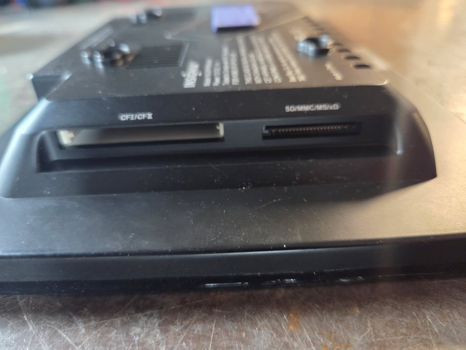 Insignia NS-DPF7 7" Digital Picture Frame - WELL USED