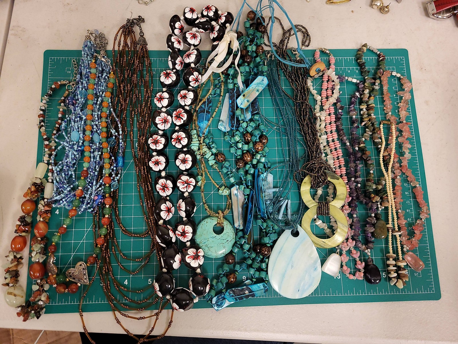 Vintage Tribal Ethnic Jewelry Lot 6lb6oz Beaded Necklace Bracelet Earring Bundle