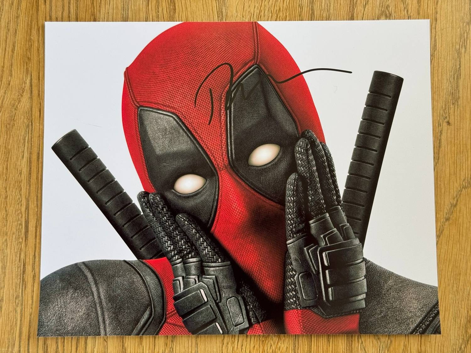 Genuine Autograph Ryan Reynolds 20x25cm