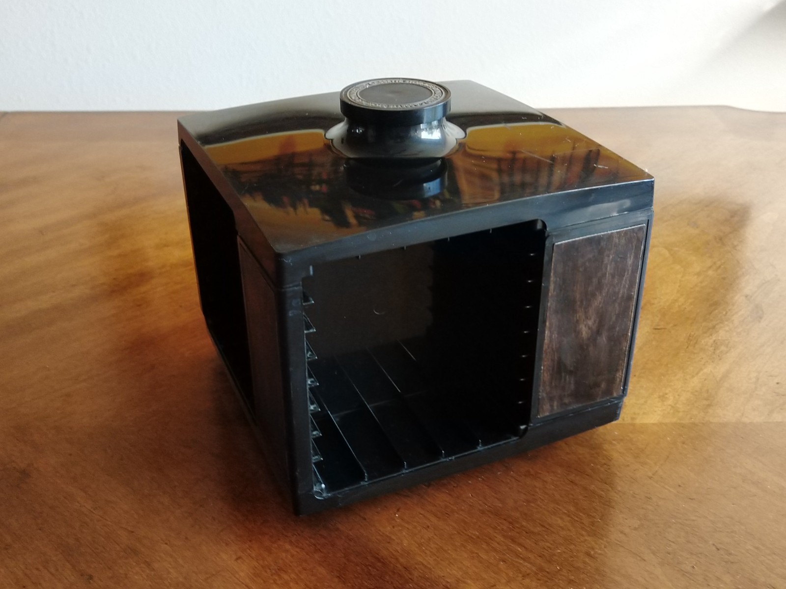 Vtg Dynasound Cassette Tape Rack Carousel Holder 32 Loose Tapes or 20 W/ Cases