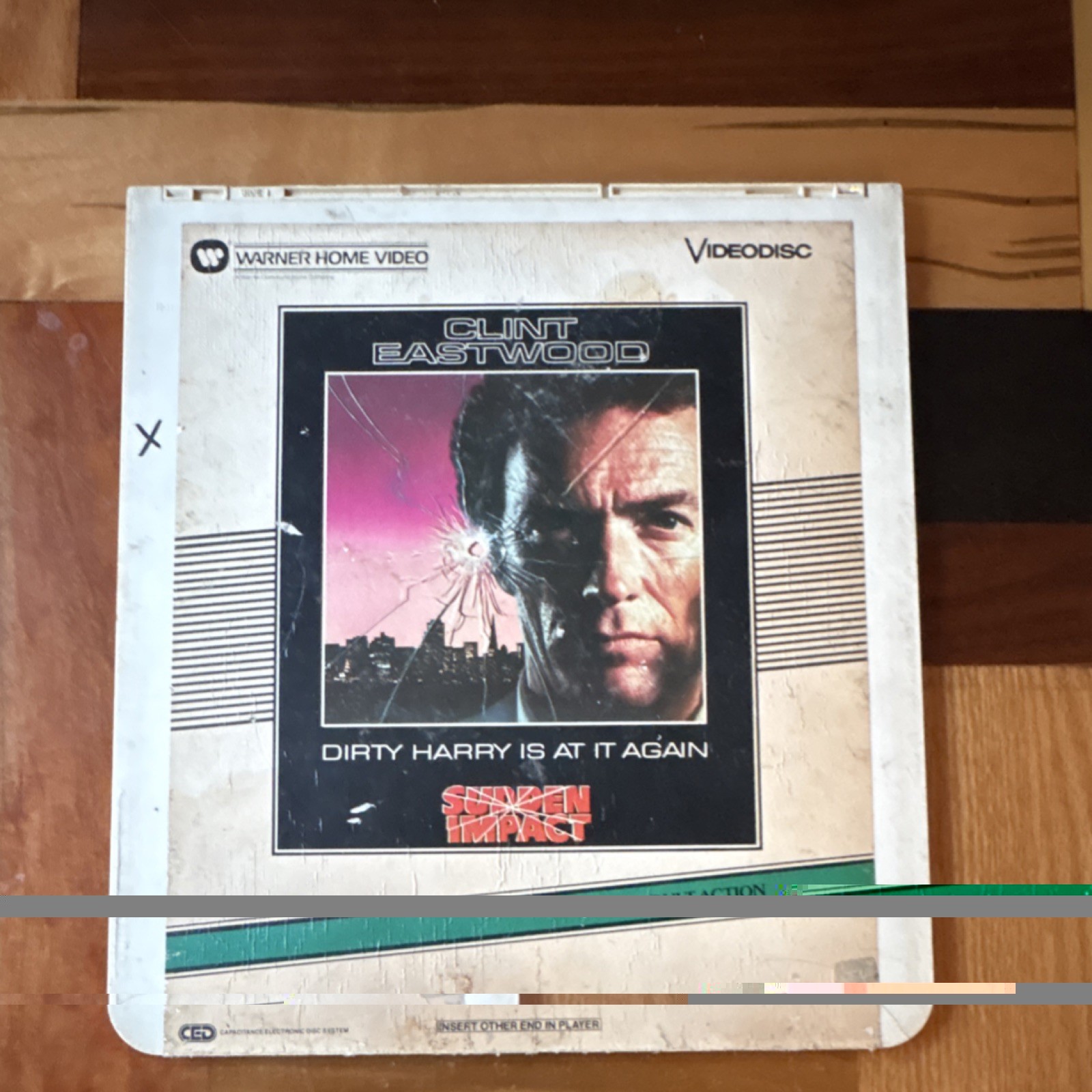 Warner Home Videodisc  Sudden Impact CED 1983 Clint Eastwood Dirty Harry  