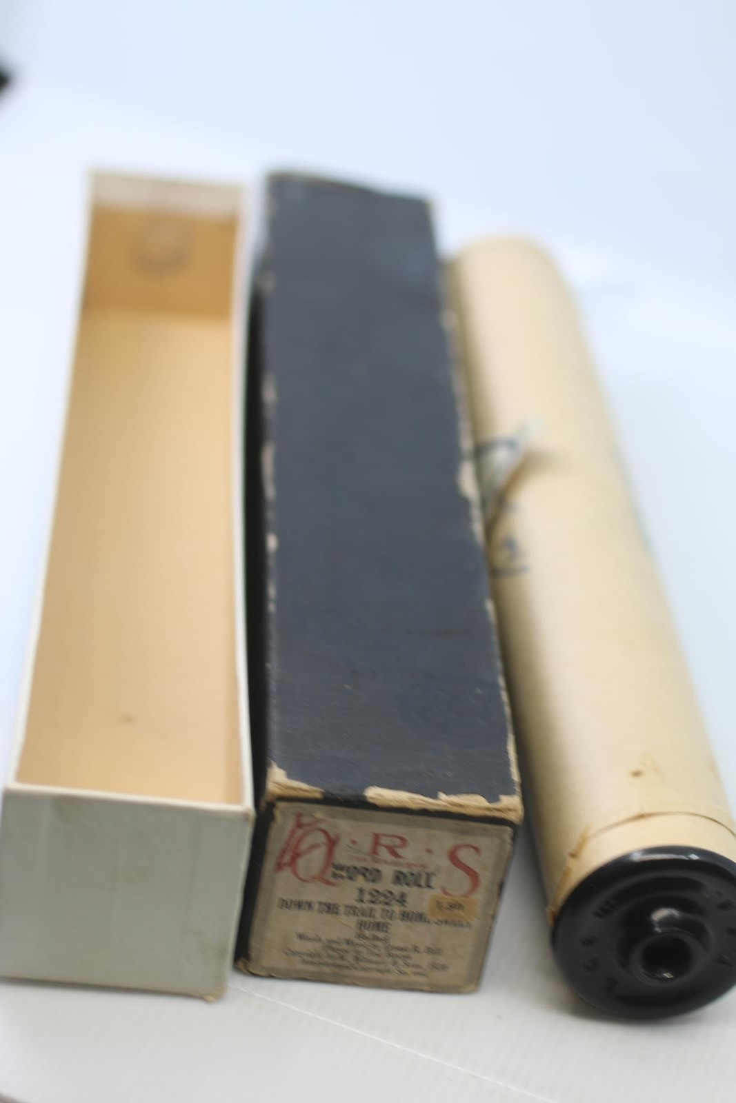 QRS Player Piano Word Roll 1224 Down The Trail To Home Sweet Home w/ Box