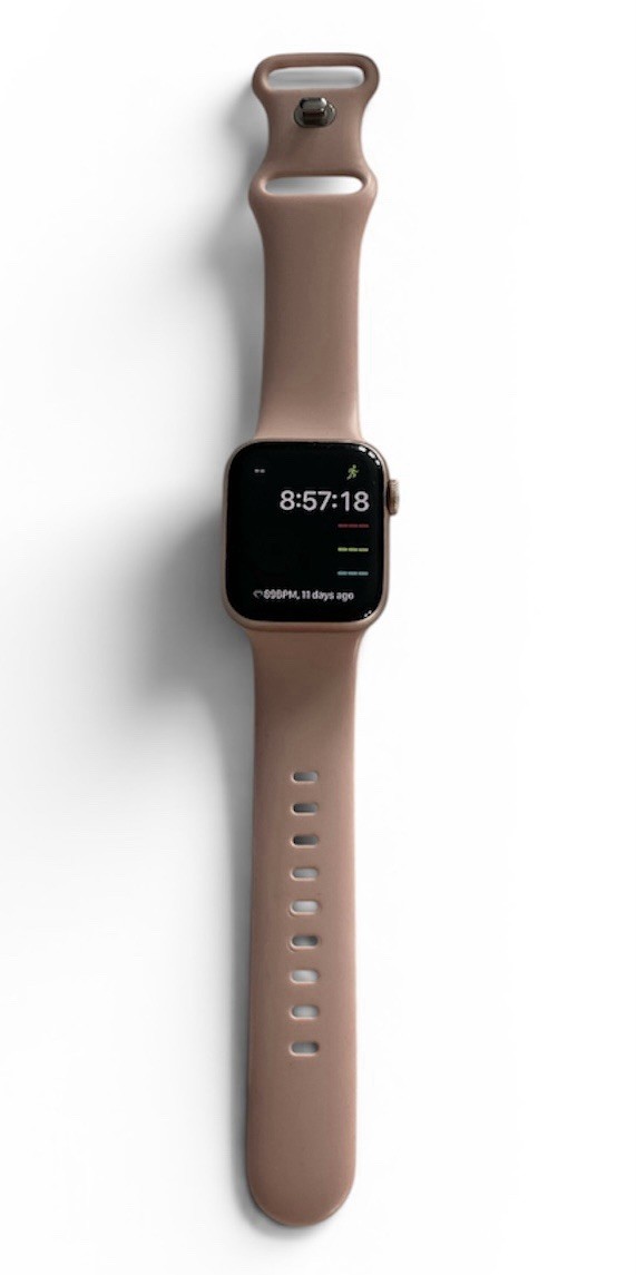 Apple Watch Series 4 40 mm Pink Aluminum Case with Pink Band (GPS + Cellular) 