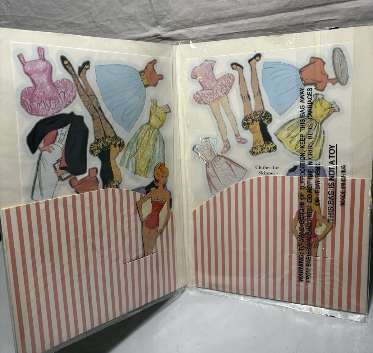 NEW Vintage 2003 Schylling Barbie & Skipper Magnetic Paper 2 Dolls & 22 Outfits