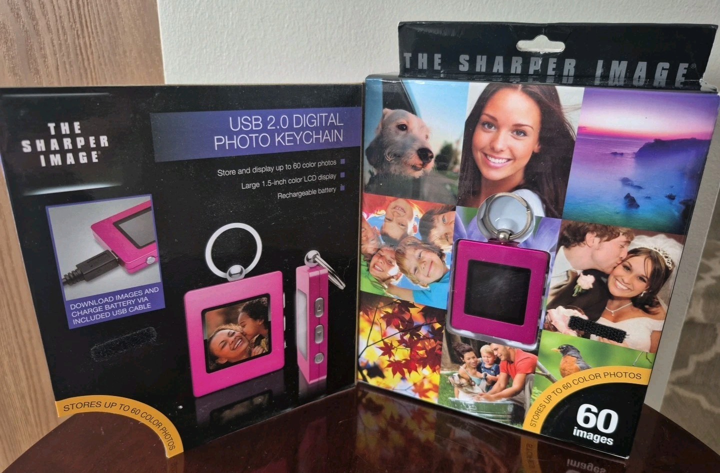 The Sharper Image USB 2.0 Digital Photo Keychain BRAND NEW Hot Pink Key Chain