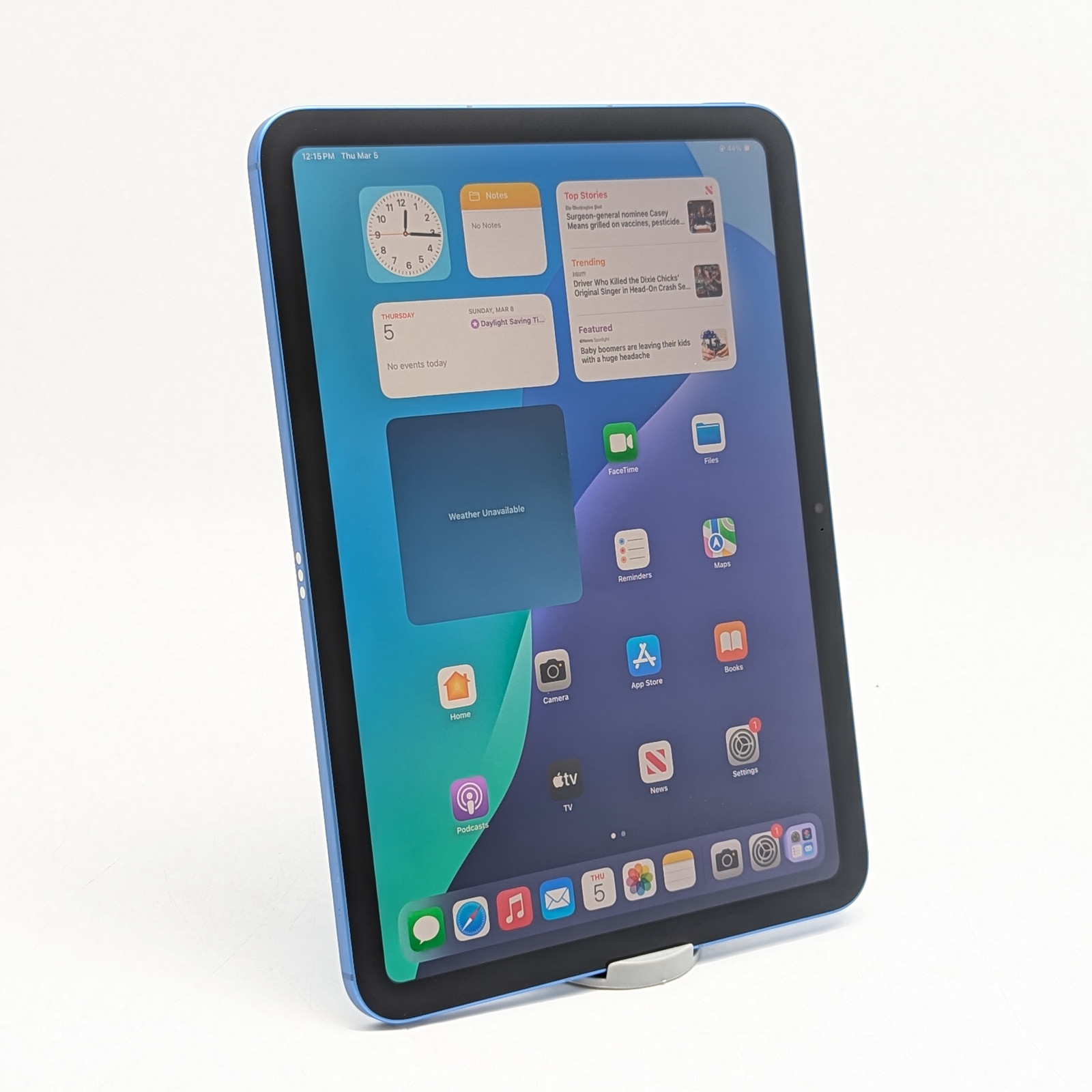 Apple iPad (10th Generation) A2757 64GB Good Condition | Blue | UNLOCKED 