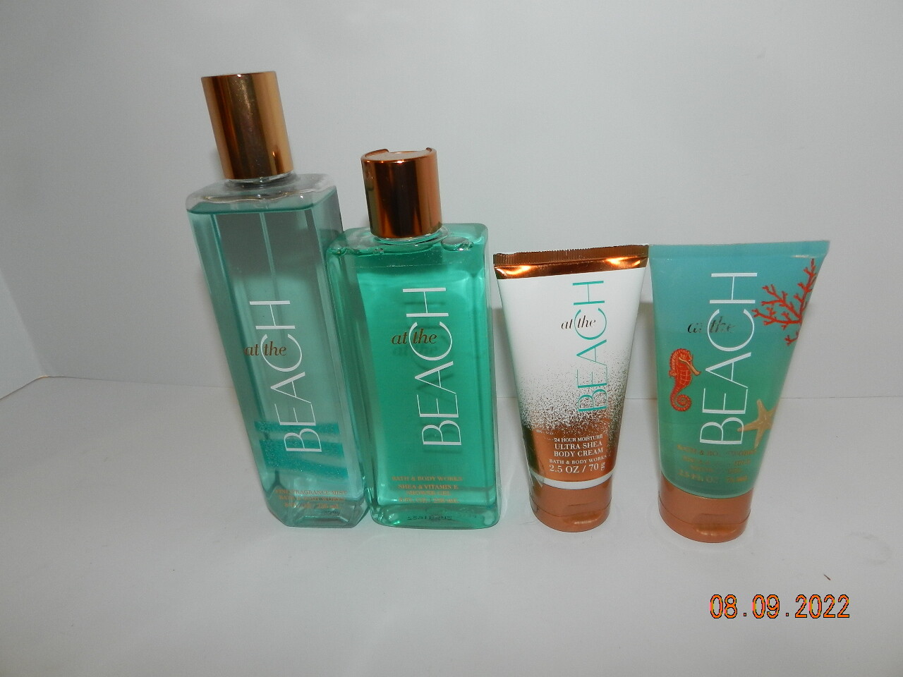 Bath & Body Works At The Beach Sea lot of 4 shower gel fragrance mist body cream