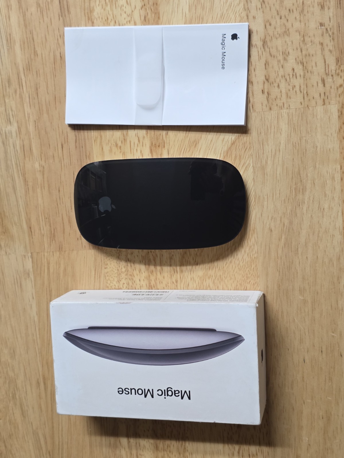 Apple Magic Mouse A3204  Multi-Touch Rechargeable Black (NO USB-C CABLE) *Works*