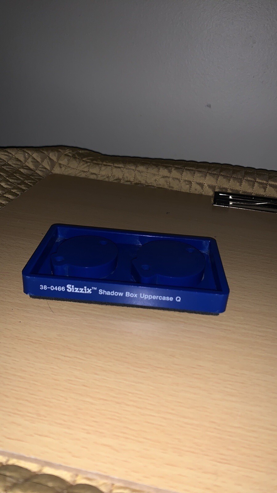 38-0466 sizzix Shadow Box upper case Q