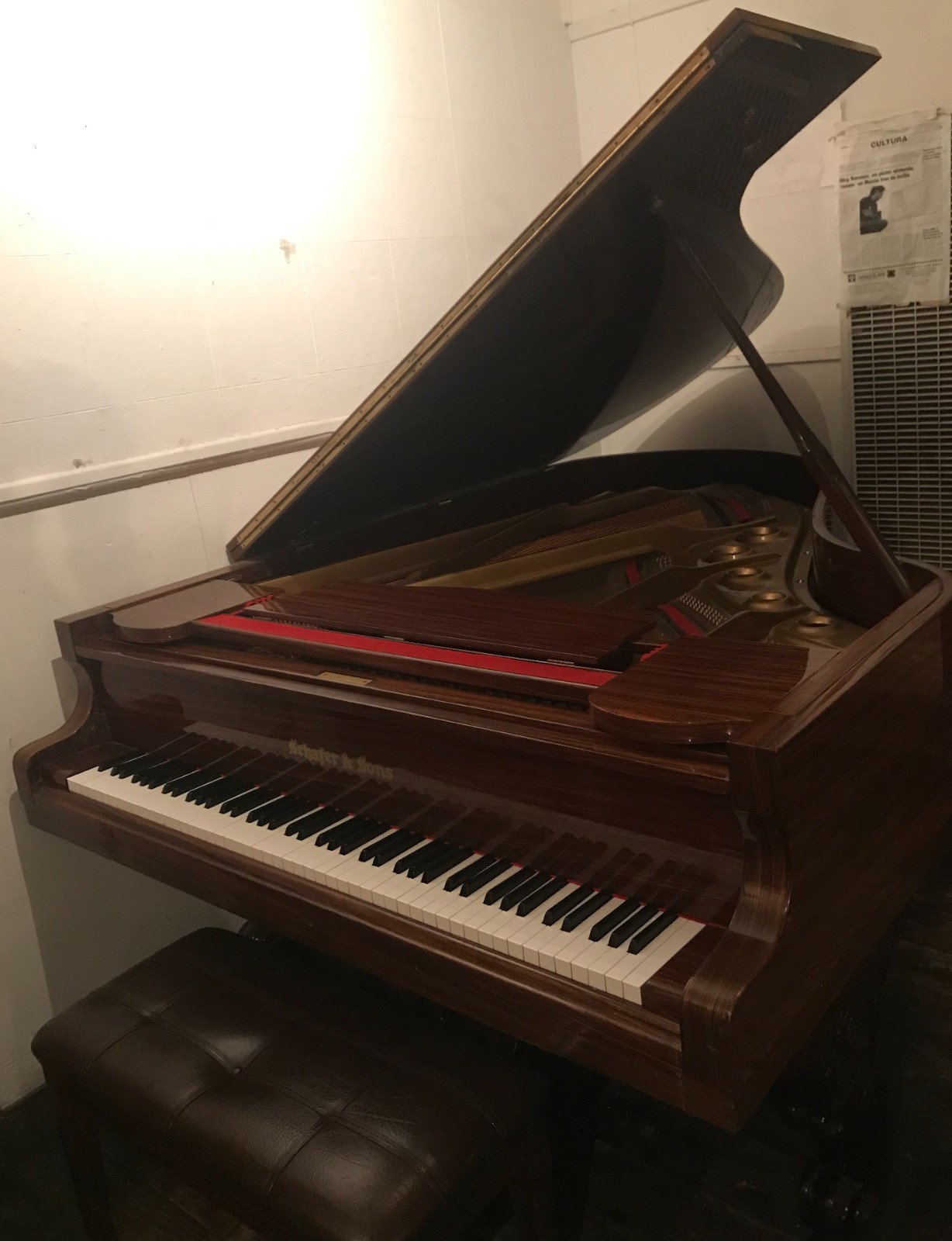Grand piano,  Grand piano Schafer and sons, 6’8” rosewood