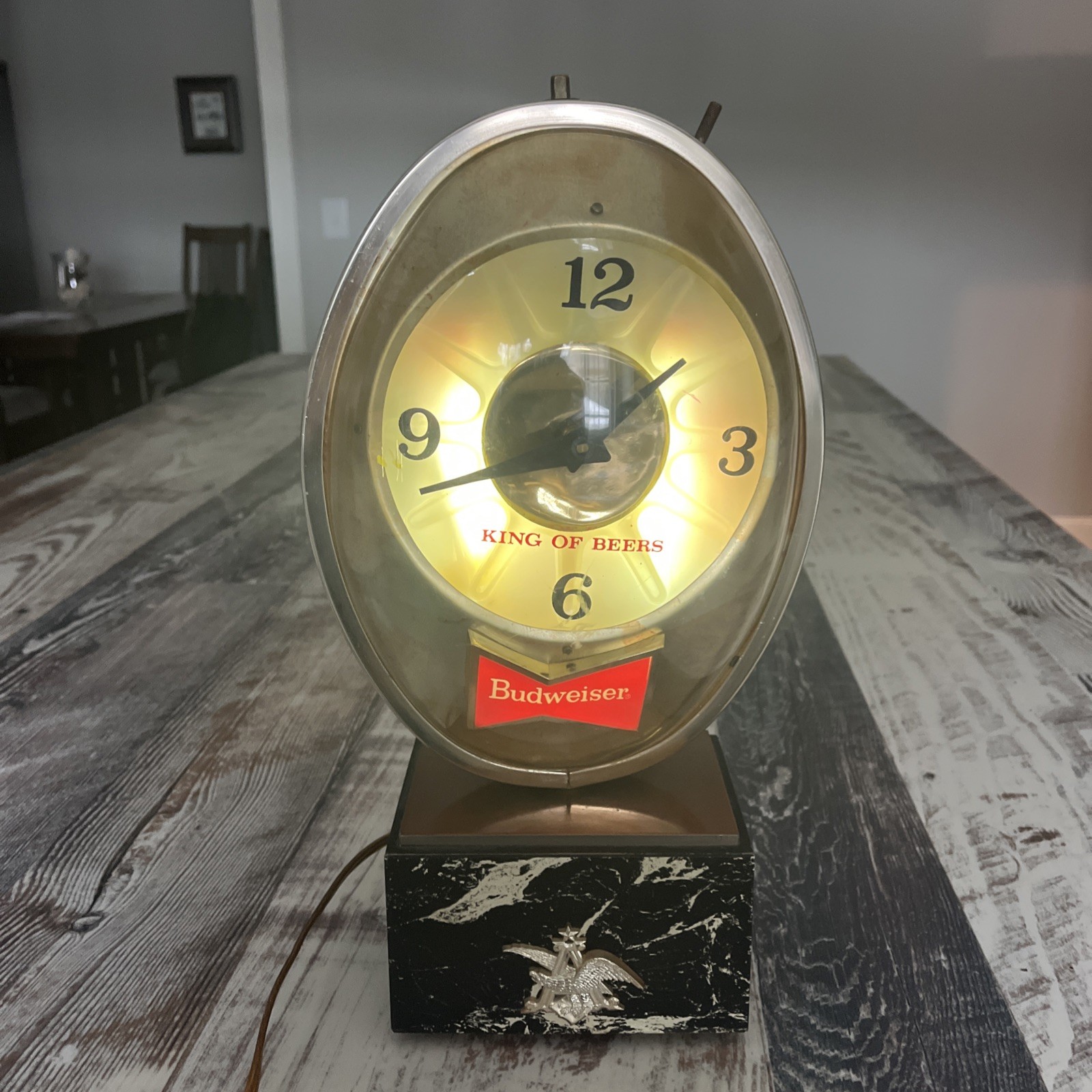 1950s Budweiser Beer Lighted Bar Top Clock Spinning Advertising Duck Working