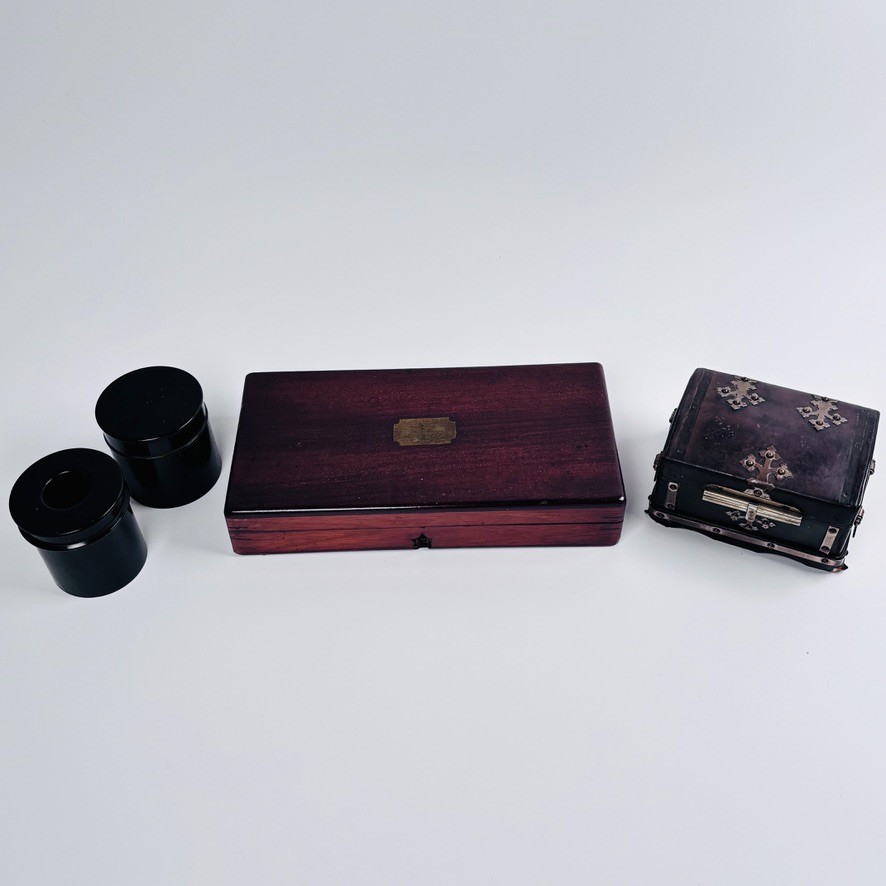 Antique Wooden Box Ebony Pots Leather Chest Trunk Trinket Tidy Hair Vanity x4