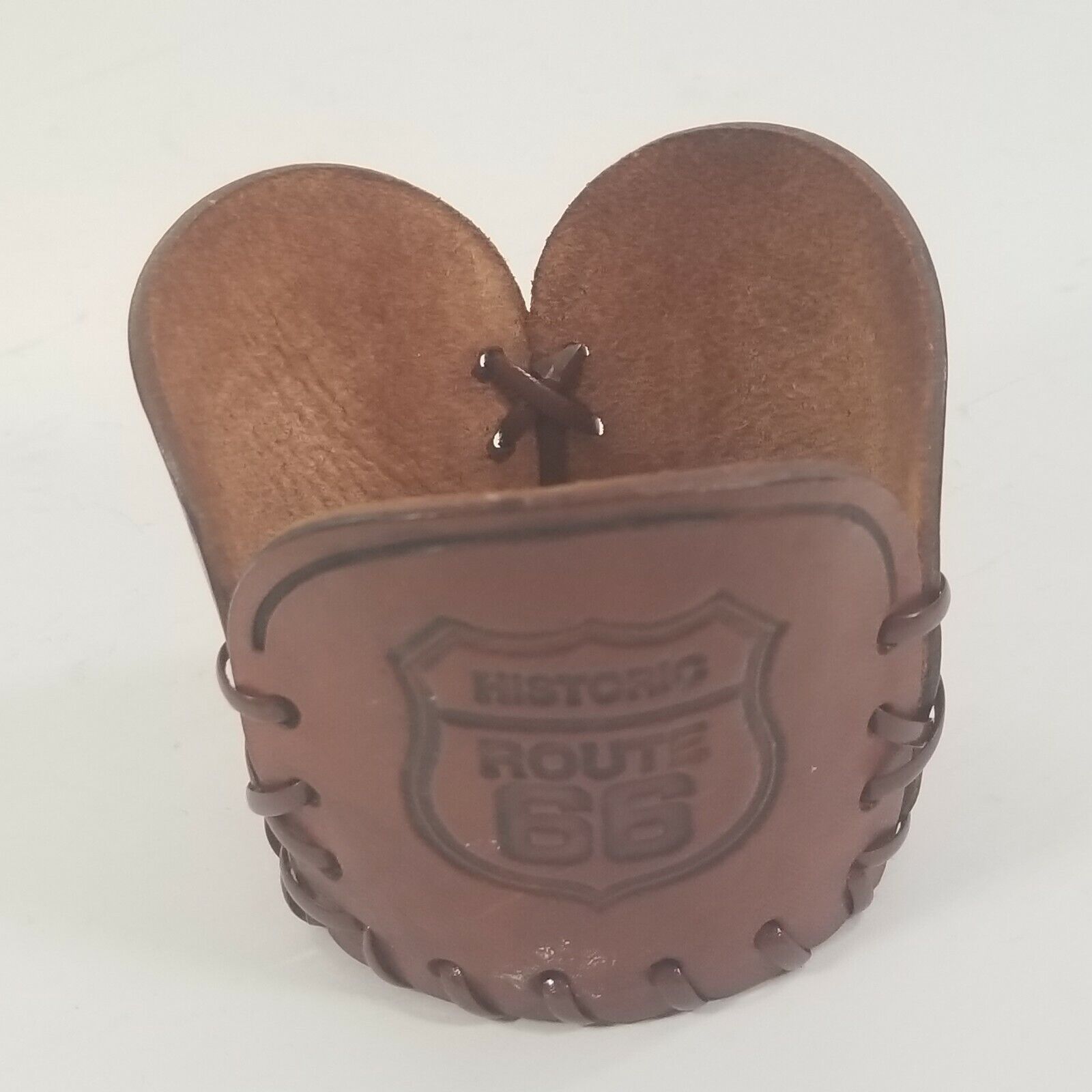 Route 66 Beverage Beer Pint Glass Holder Leather Historic