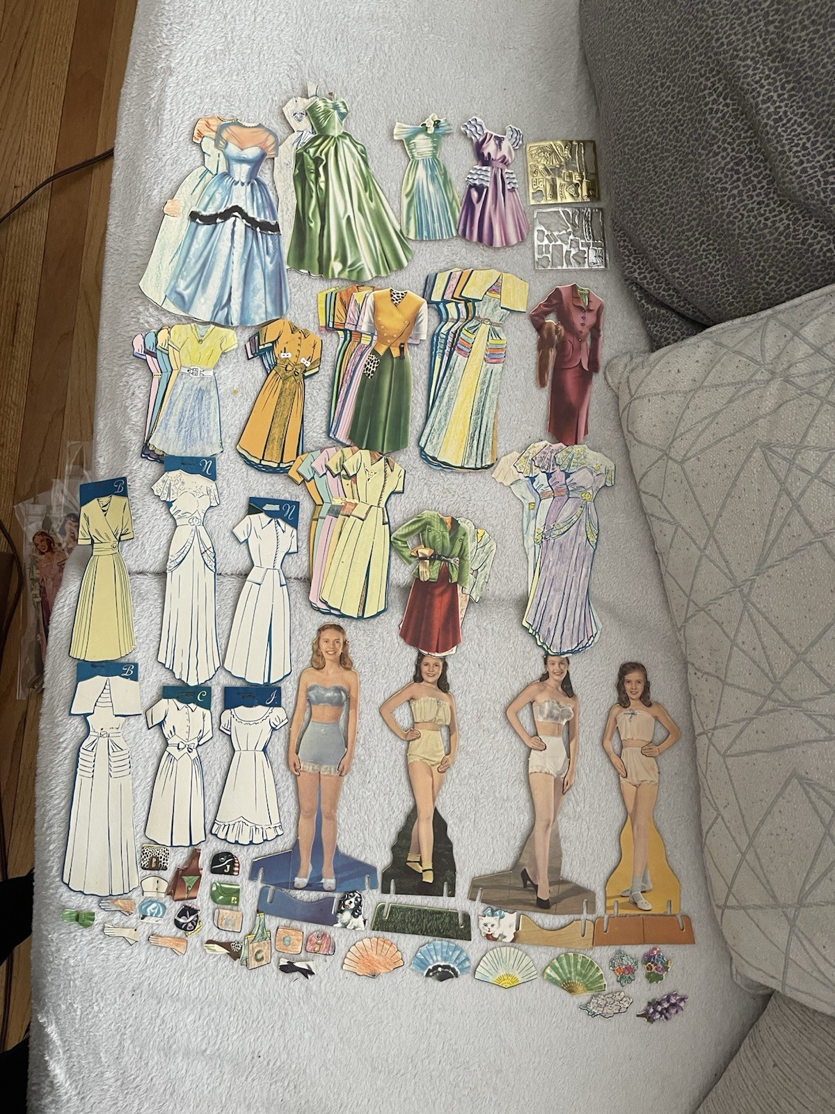 1940-1950's Vintage Paper Dolls Lot