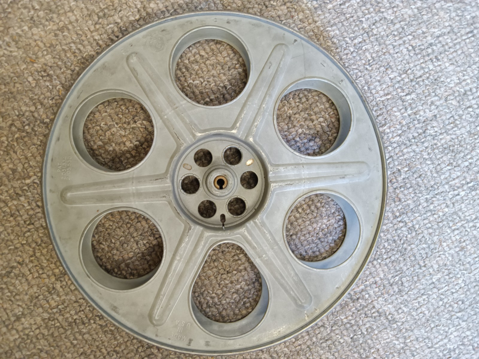 VINTAGE GOLDBERG BROTHERS 35mm 14.5” INCH METAL Movie FILM REEL