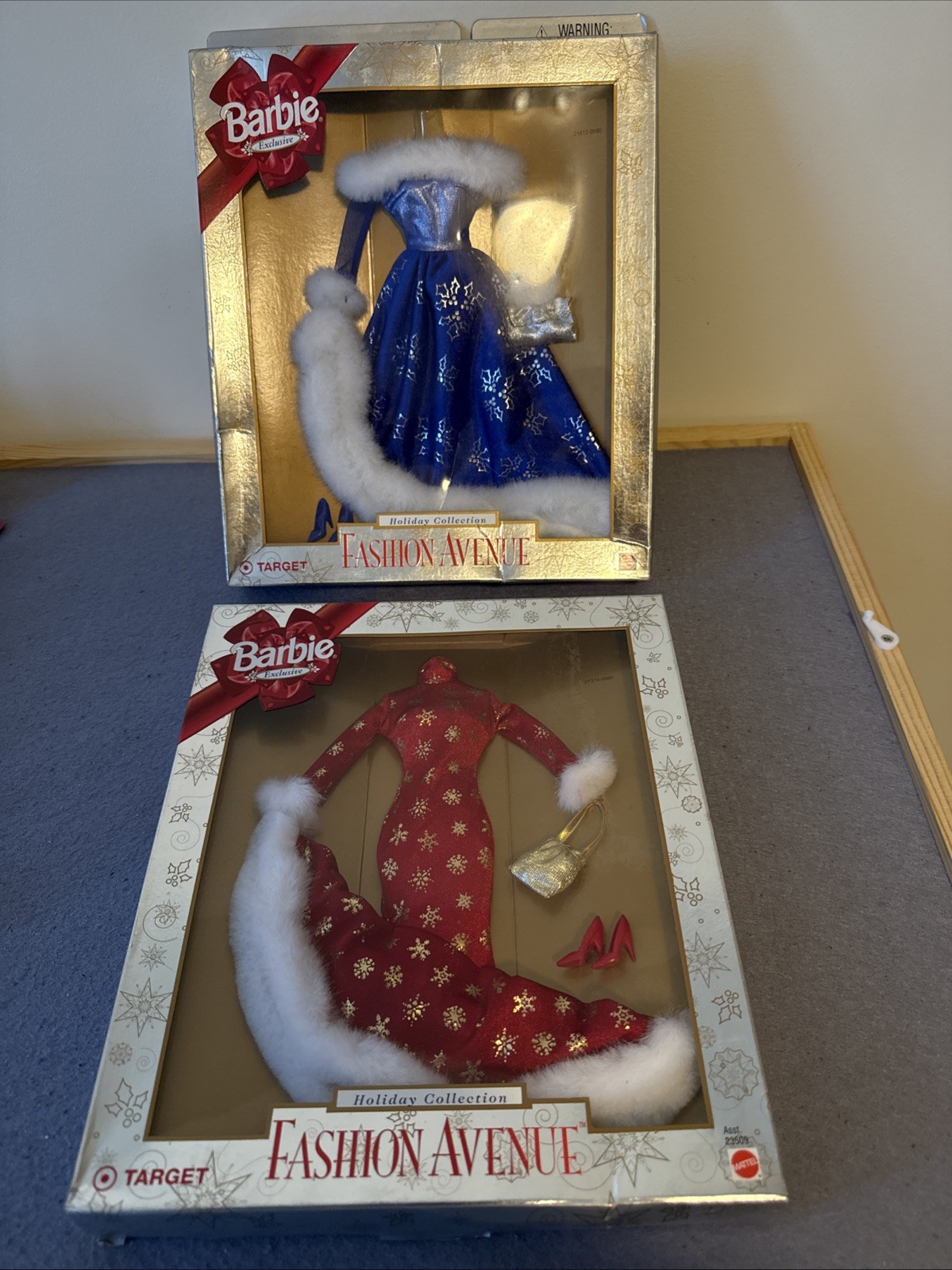 VTG 1999 Mattel #23509 Barbie Target Holiday Collection Fashion Avenue Lot 2 New