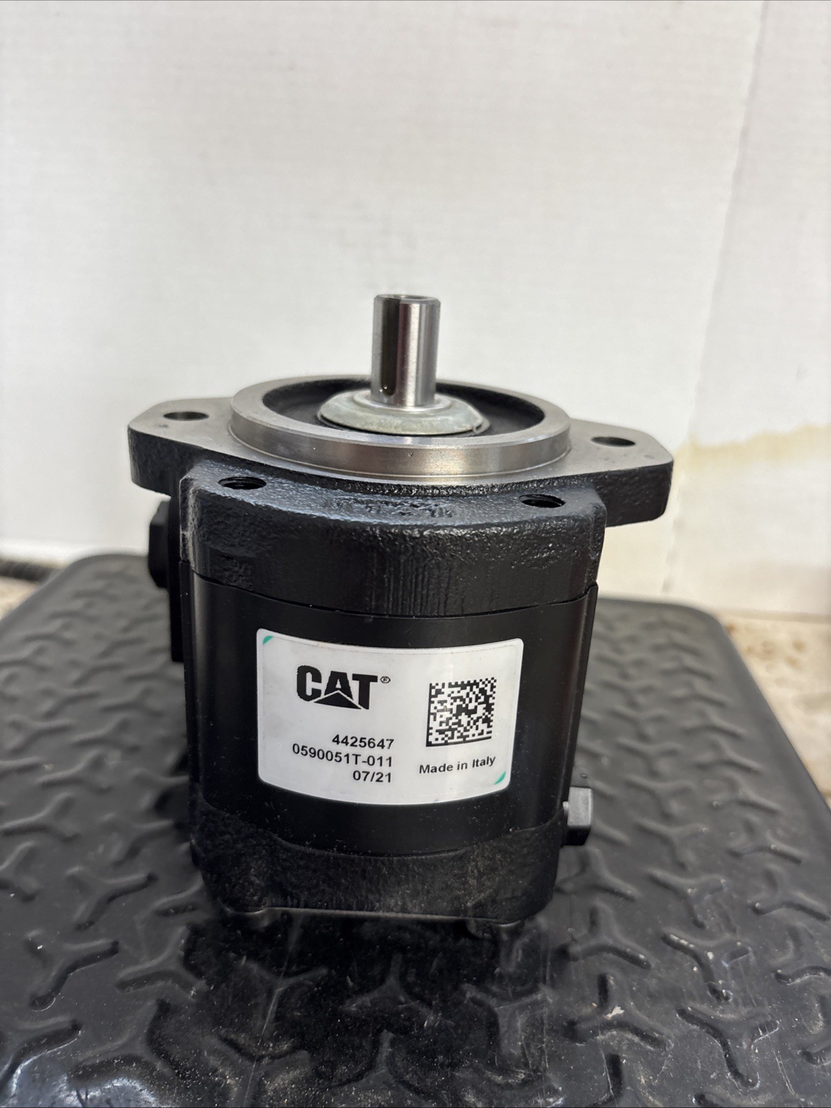 Caterpillar Motor GP-Fan, part number 442-5647. 