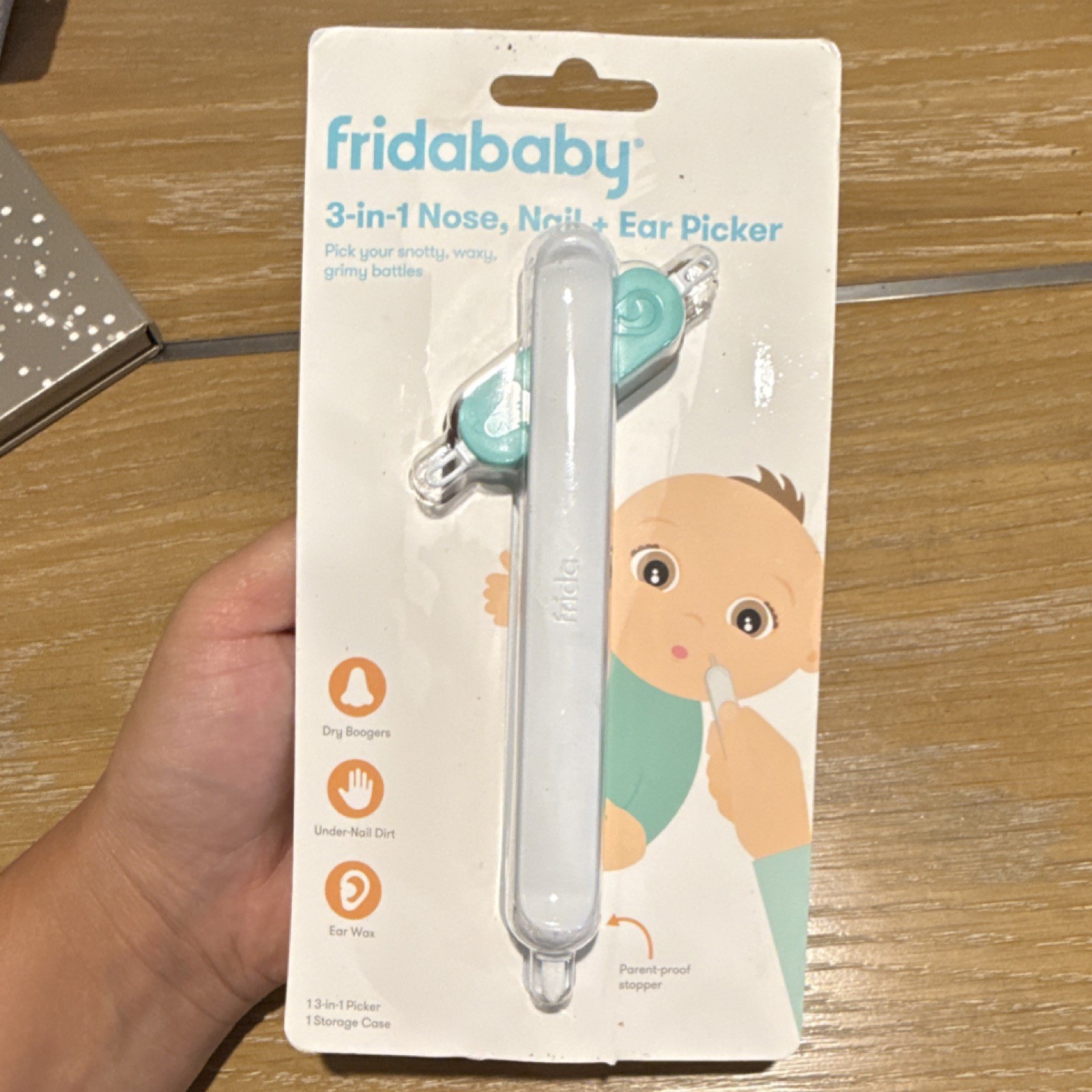 FridaBaby 3-in-1 Nose, Nail + Ear Picker Nail Clipper White Blue
