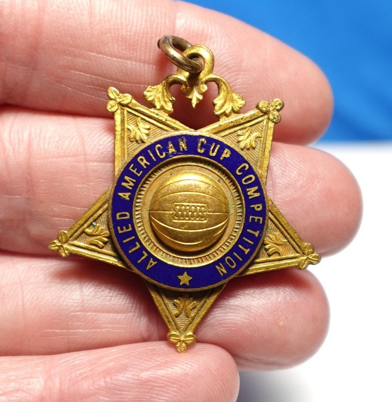 GOLD ENAMEL ALLIED AMERICAN CUP COMPETITION AWARD  1927-28  1 1/4 INCHES J-677