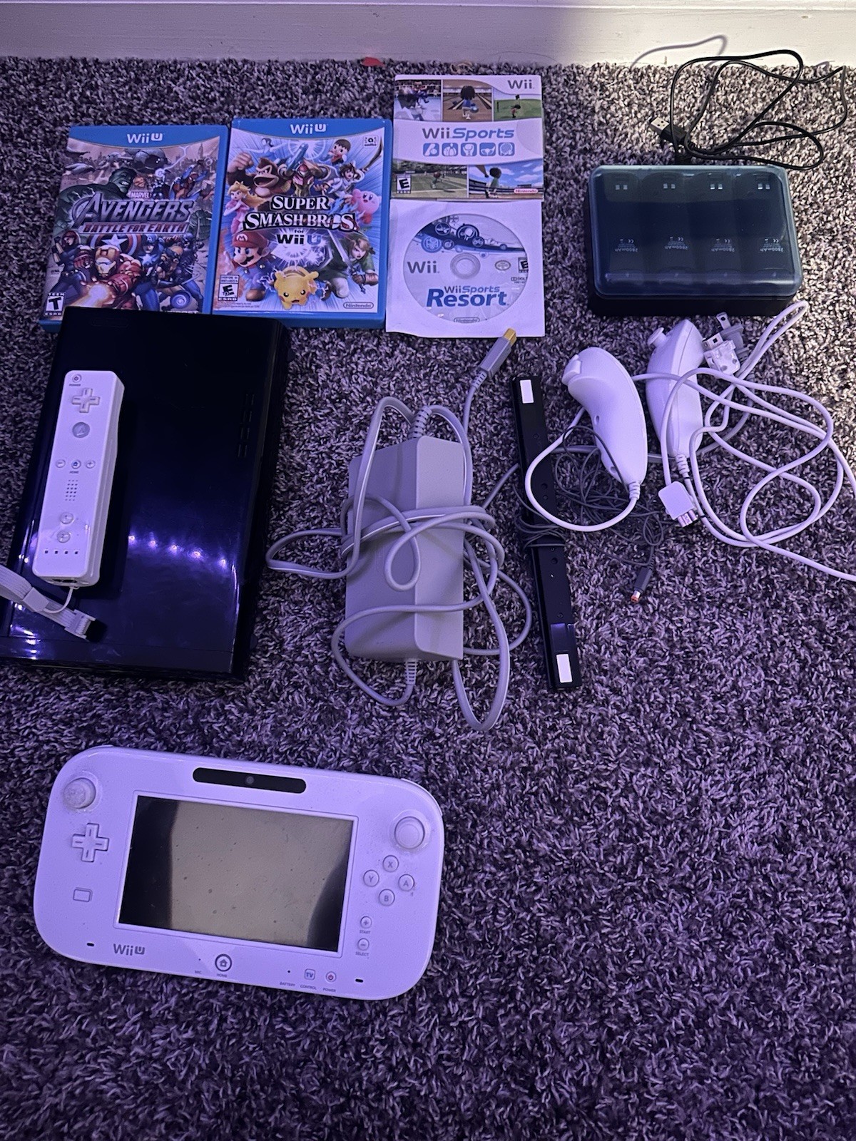 Nintendo Wii U Console Bundle with Gamepad. View Description