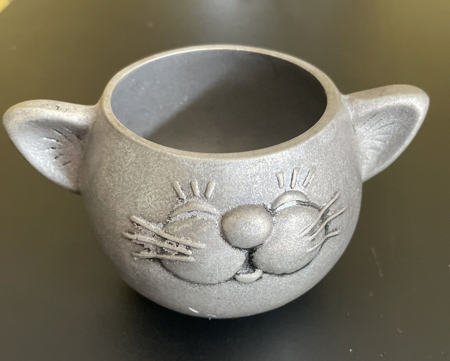 Vintage Wilton Pewter Children's Smiling Cat Cup Mug 1985 Ear Handles