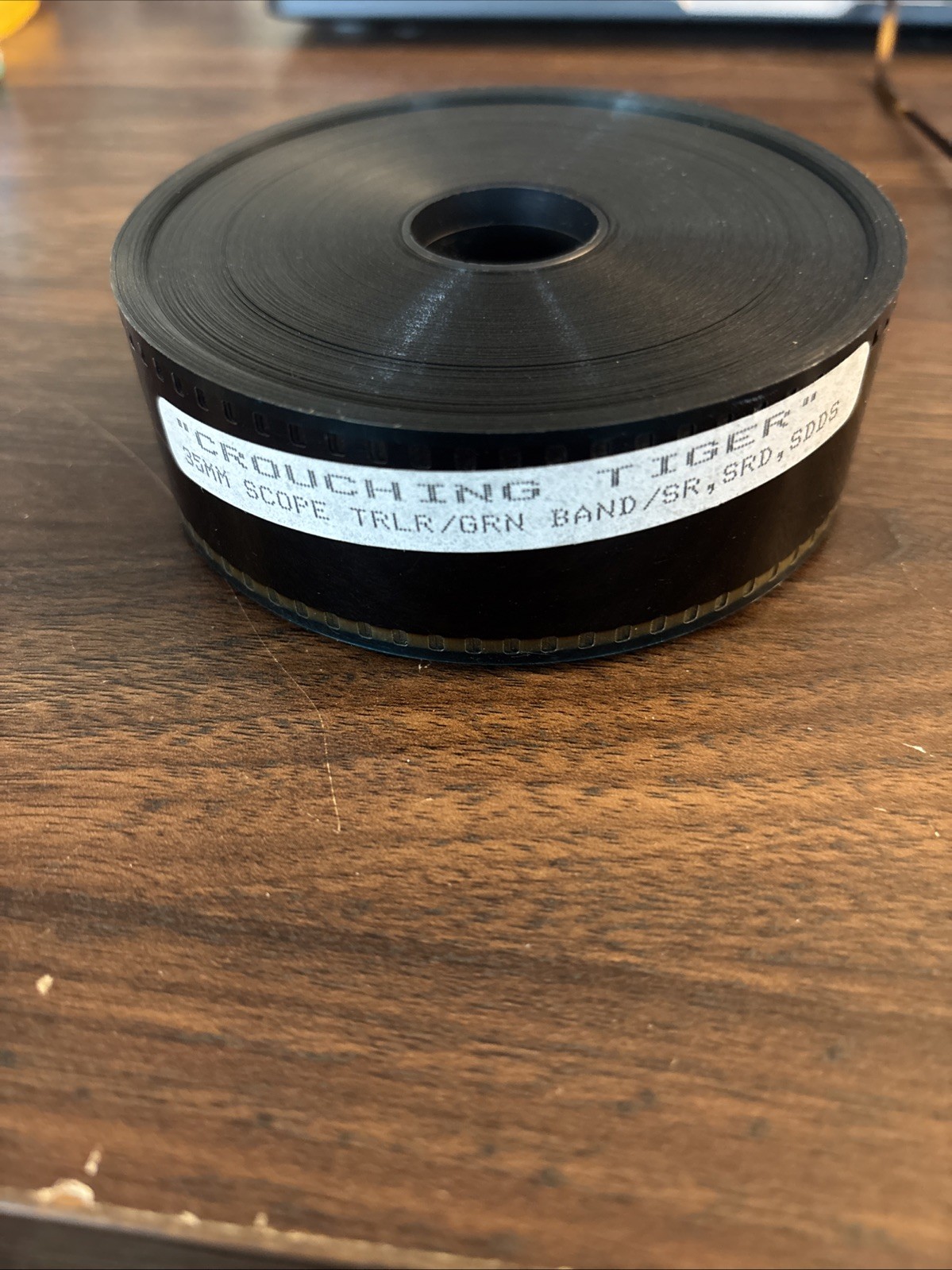 35mm TRAILER - CROUCHING TIGER, HIDDEN DRAGON