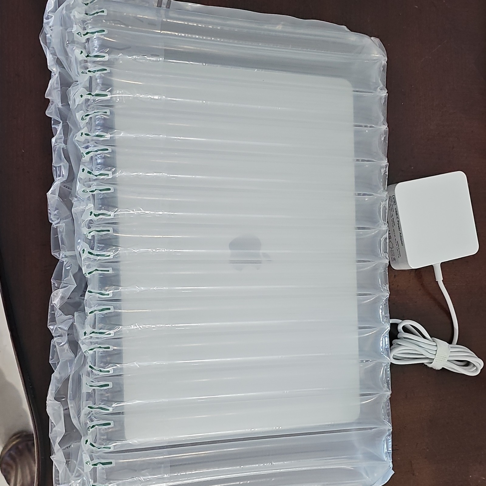 Apple MacBook Pro 2024 14 Inch M4 Pro 12-Core CPU 512GB 24GB RAM 16C GPU