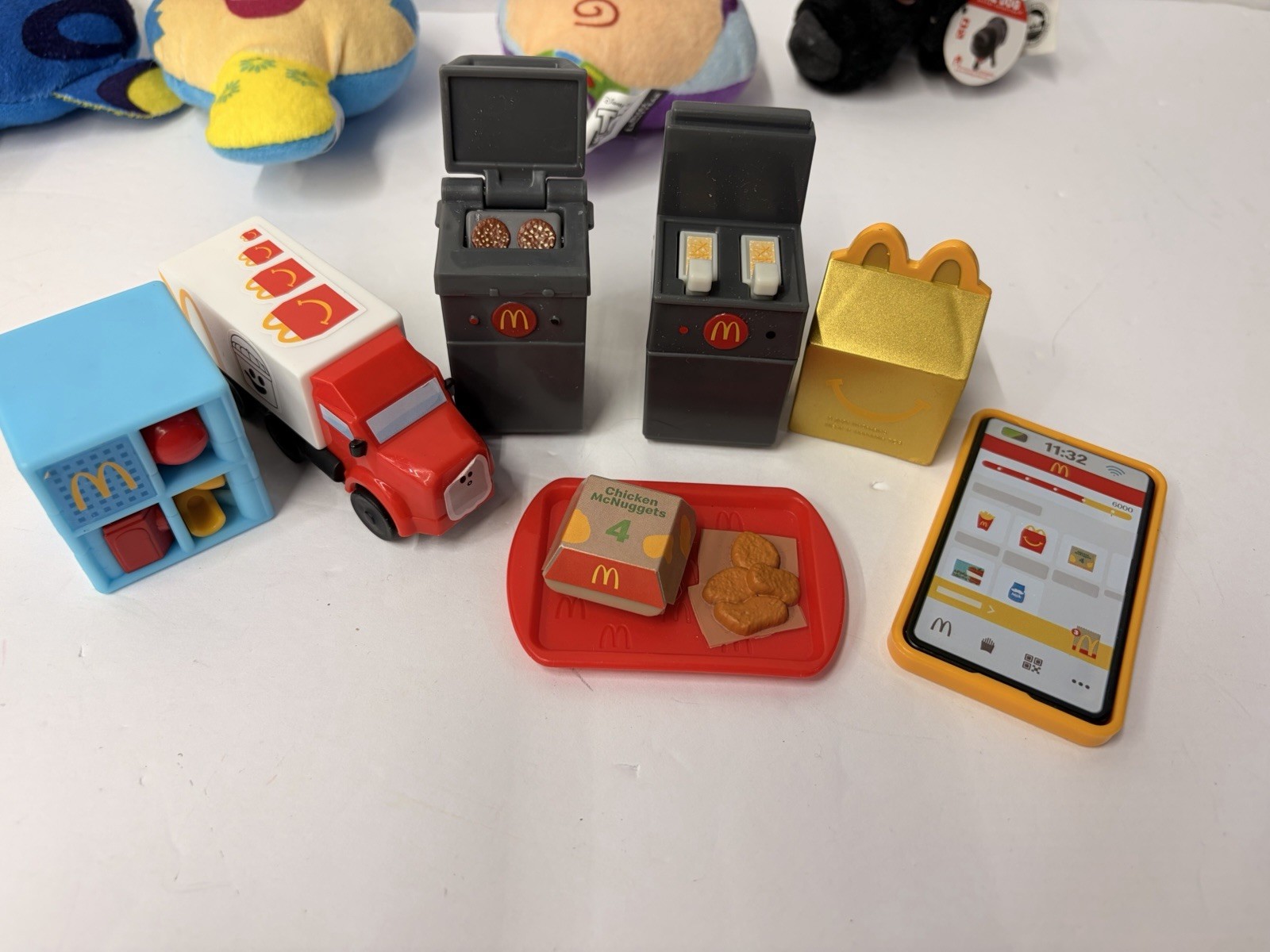 Lil McDonald’s Happy Meal Mini Toys Lot of  7 Toys