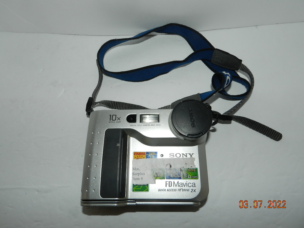 Vintage SONY FD Mavica 10X Zoom Camera MVC-FD75 strap no battery 