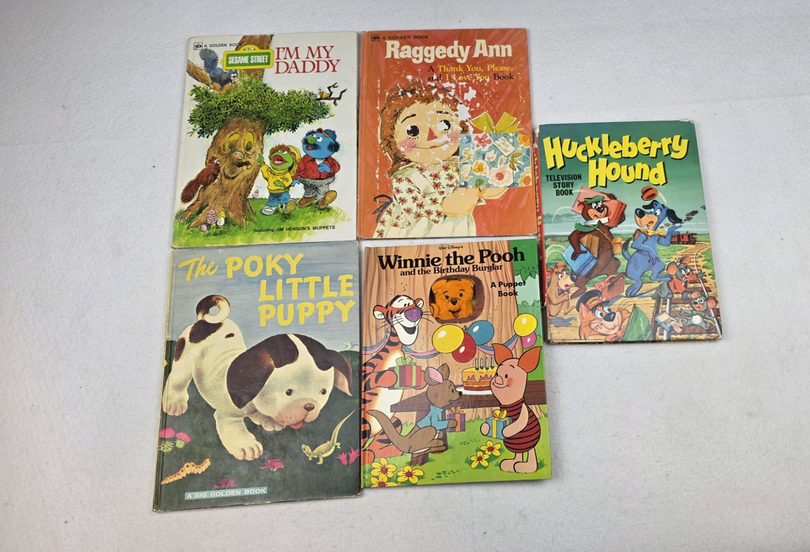 Vintage 60s 70s Childrens Book Lot: Sesame Street Raggedy Ann Huckleberry Pooh