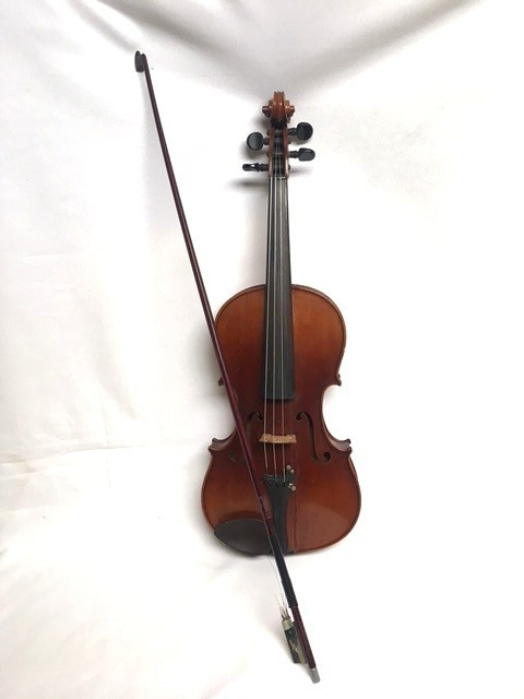 1920's Antique Wood Violin & Bow SUZUKI Nippon 24” Tiger Maple As Is Condition