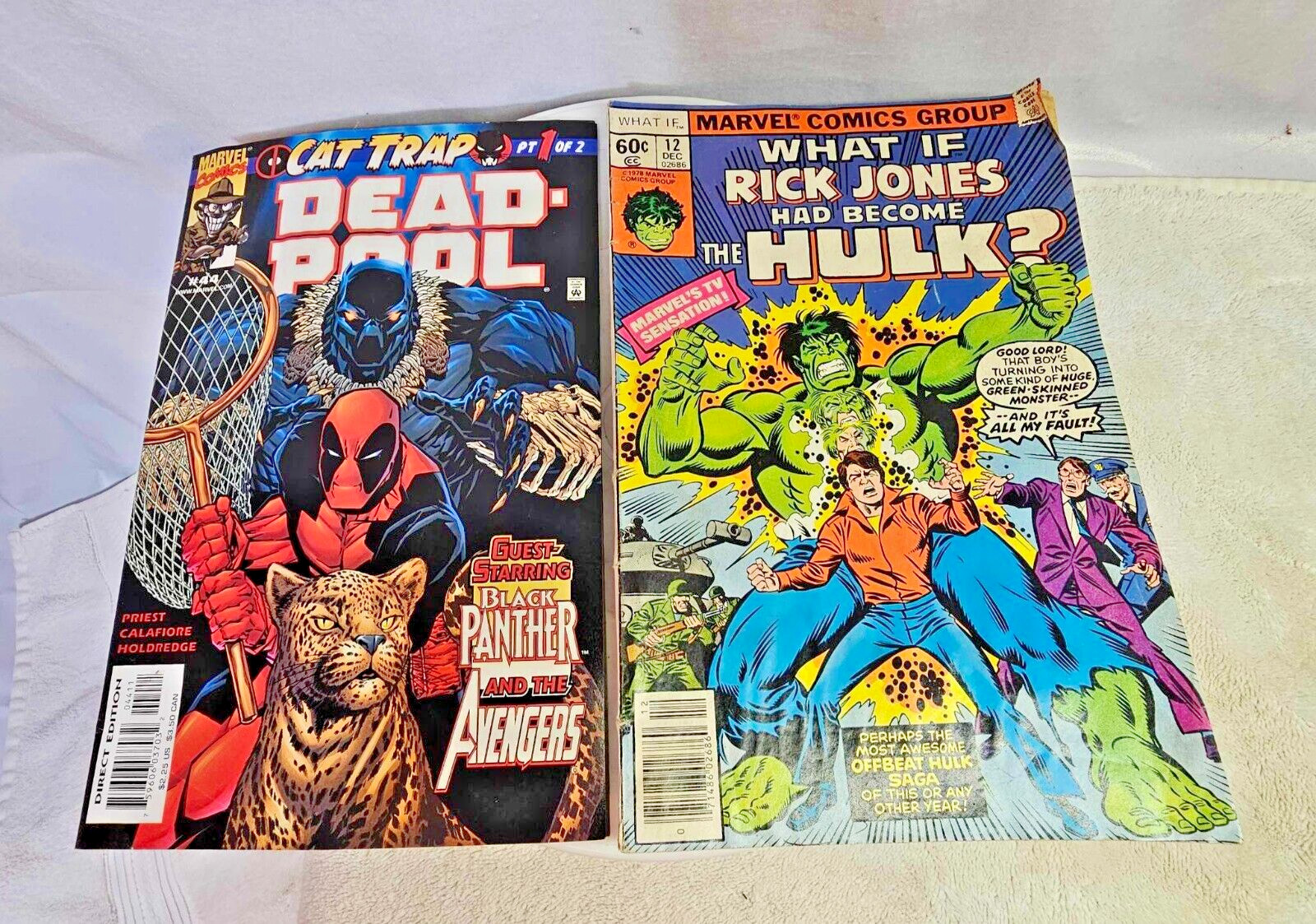 Lot of 2- Marvel Comics cat trap dead pool & rick jones become hulk Book - A17