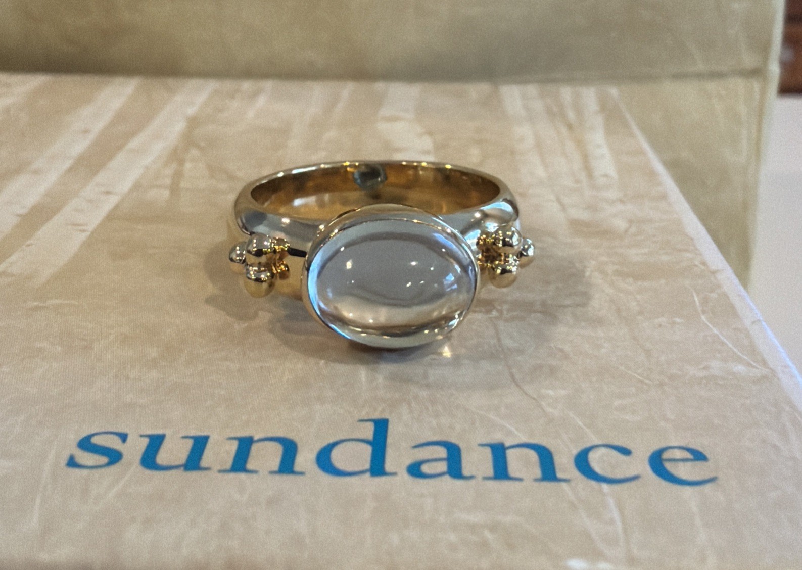 Sundance Catalog Gold Vermeil Blue Topaz Oval Cabochon Stone Ring Size 7
