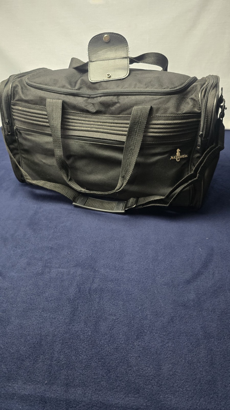 Vintage Atlantic Luggage Travel Carry-On Duffel Bag Tote Gym Plane Black