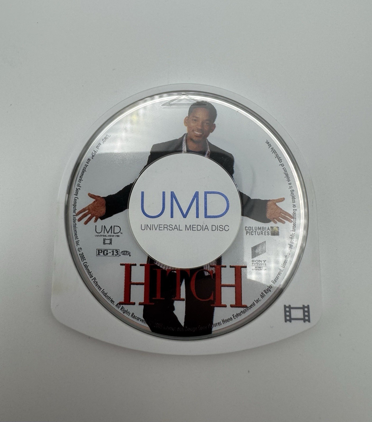 Hitch 2005 UMD-Movie for Sony PlayStation Portable (PSP) Disc Only Tested Works