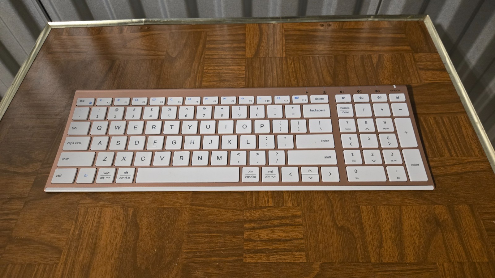 iClever IC-BK10 Bluetooth Universal Ultra-thin Keyboard - Pink