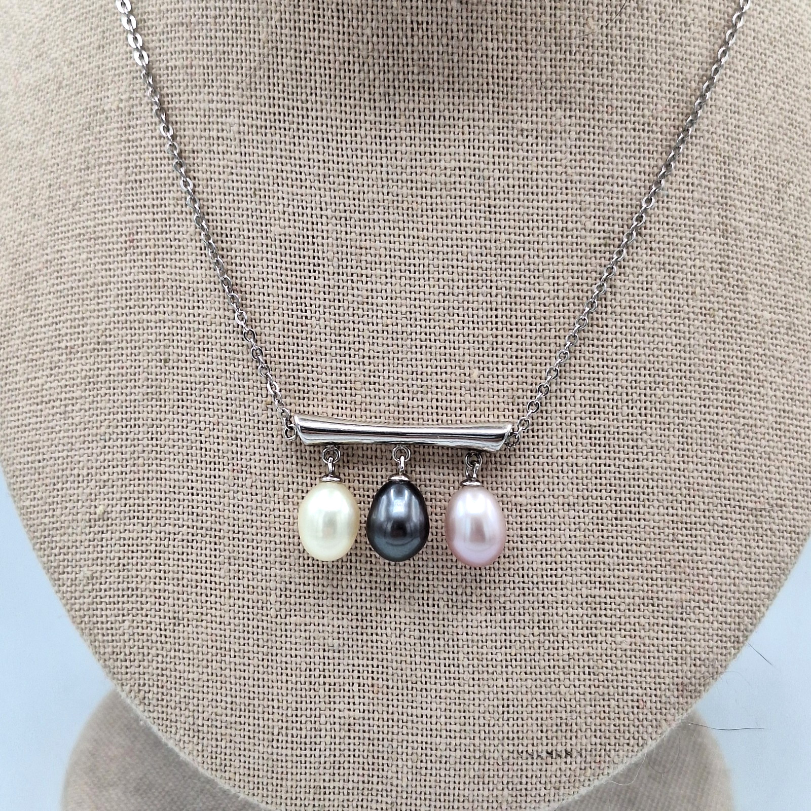 Dog House Pearls Three Pearl Multicolor Dangle Sterling Bar Necklace Minimalist