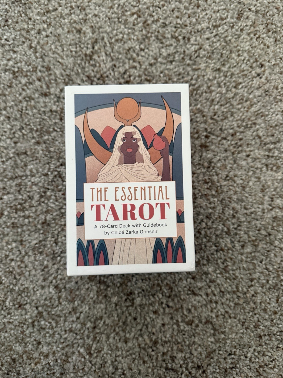 The Essential Tarot. A 78 Card Deck w/ Guidebook. Chloe Zarka Grinsnir. New